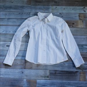 Vineyard Vine Button Down Shirt